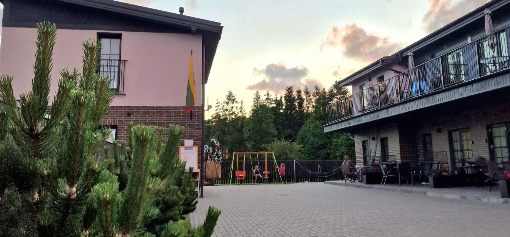 Palanga Inn Buitenkant foto